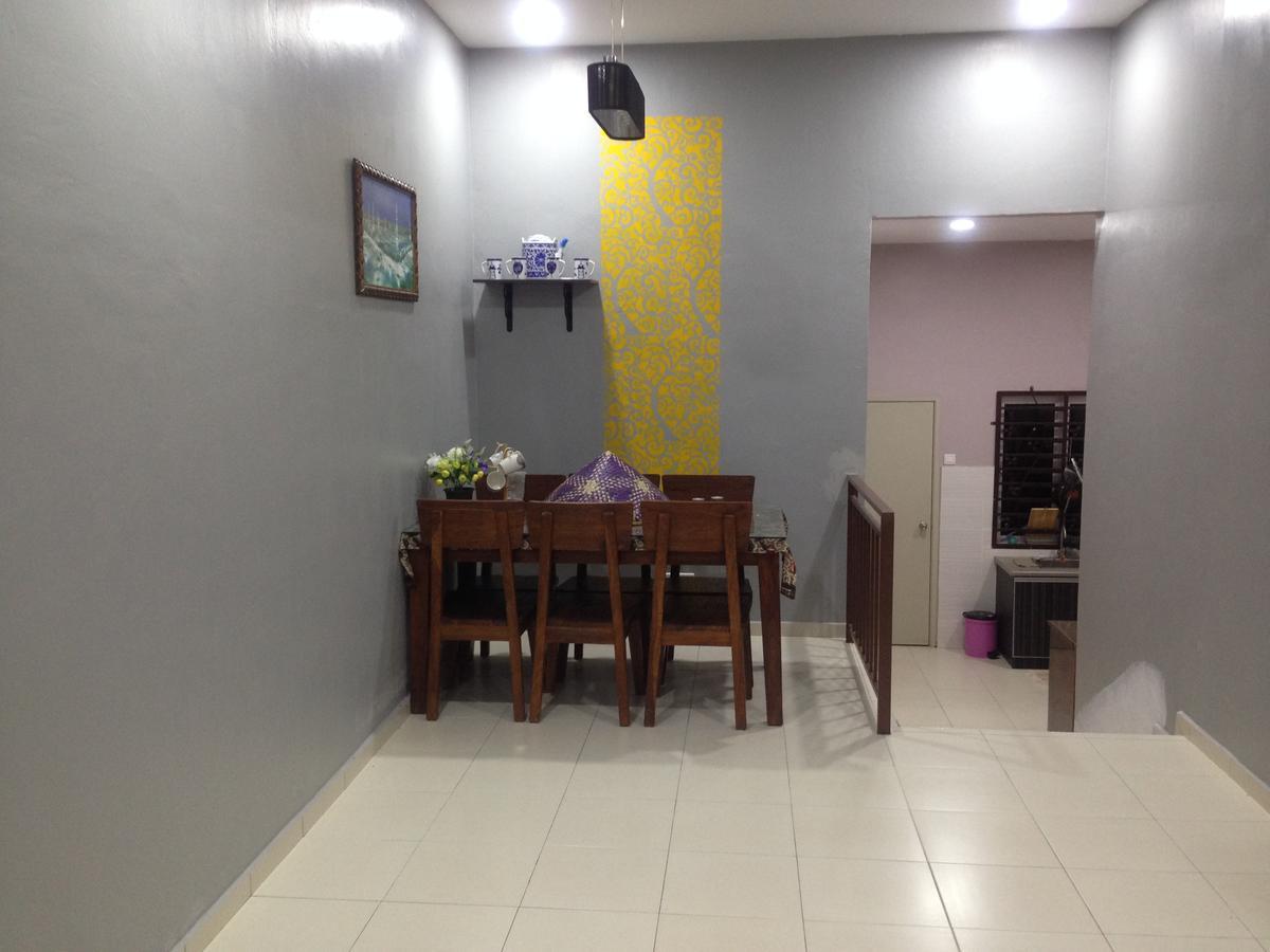 Teratakmuslim H'H Villa Malacca Luaran gambar